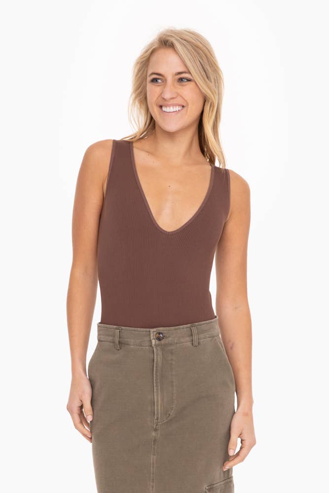 Ribbed Seamless Scoop-Neck Sleeveless Bodysuit