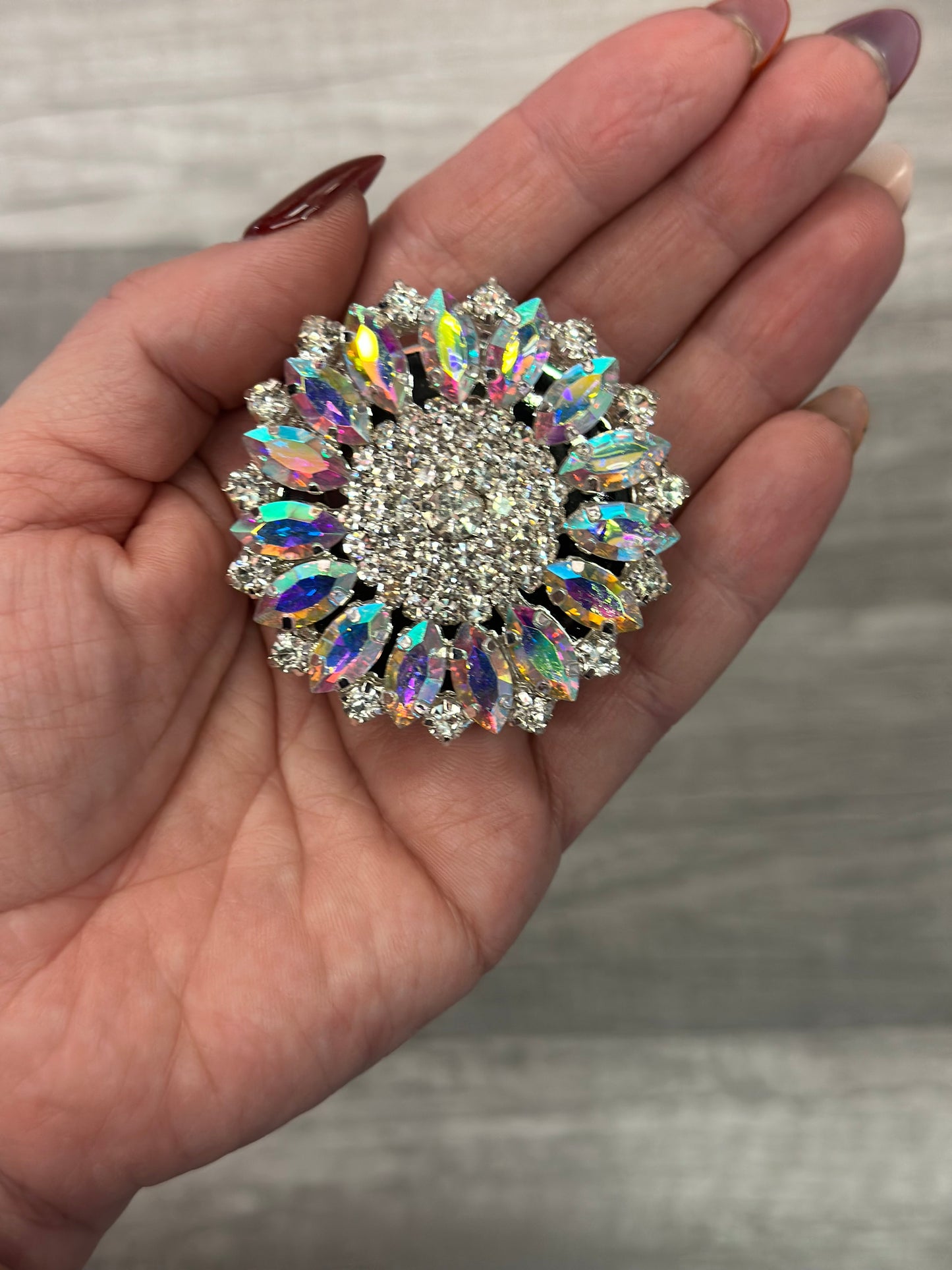 Fabulous Flower Gemstone Popsocket